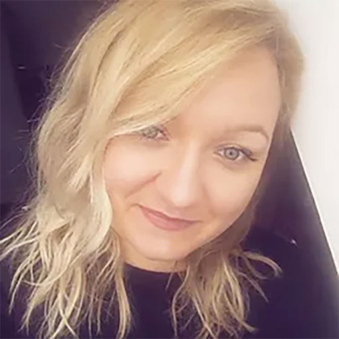 HUCHER Caroline