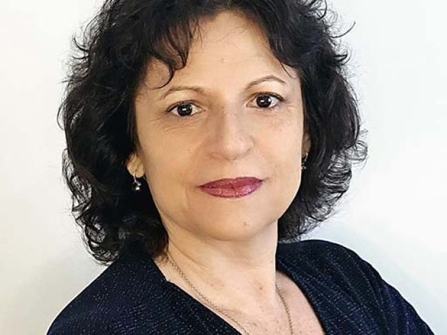 FEKETE Brindusa